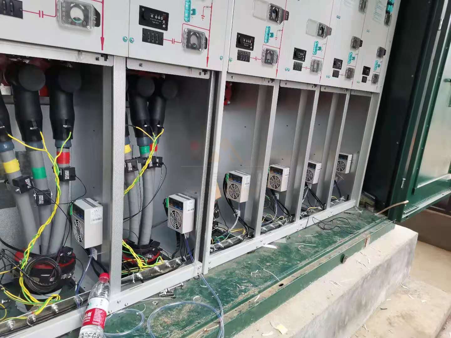 <a href='http://maydazen.com' target='_blank'><u>智能除湿装置</u></a>安装